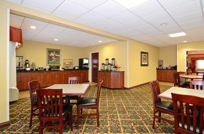 Best Western Lawrenceburg Inn Restoran fotoğraf